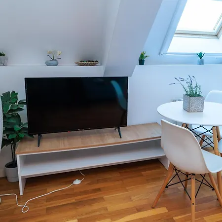 Apartament Dd Bucureşti